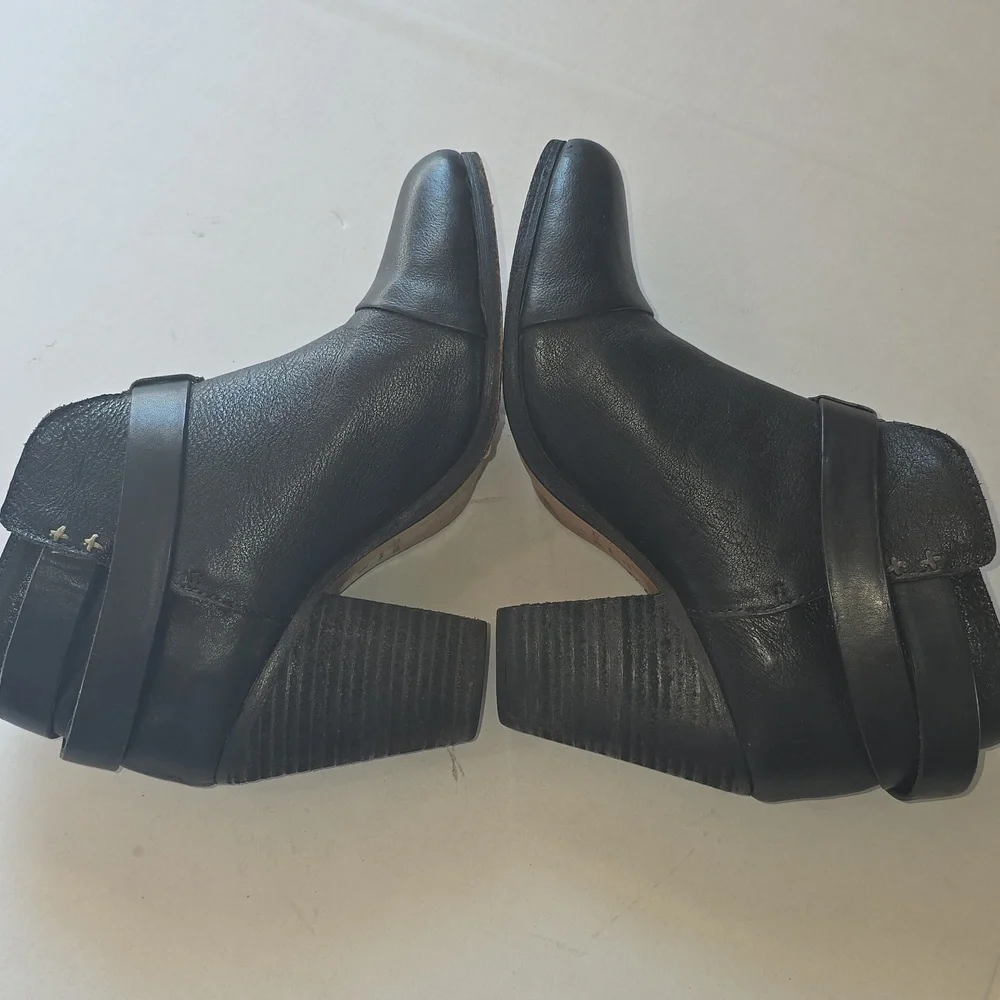 🌸Rag And Bone Black Leather Ankle‎ Boots 38